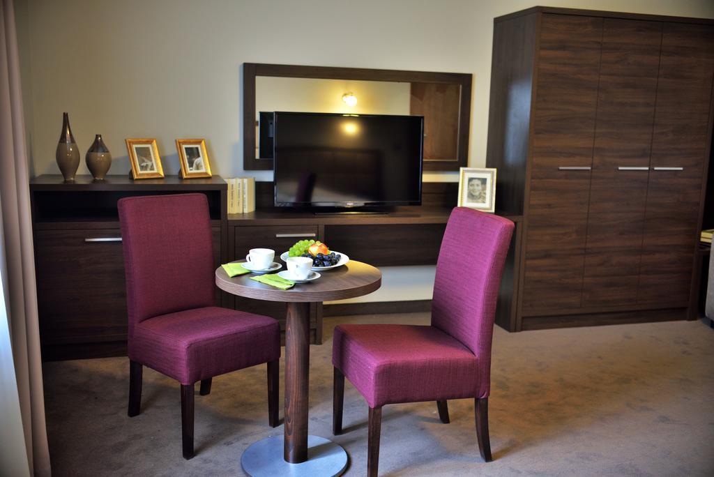 Maison d'hôtes Dwor Spalice à Oleśnica Chambre photo